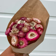 Load image into Gallery viewer, Straw Flowers Magenta