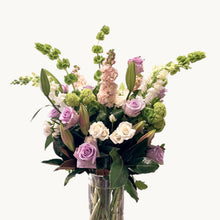 Load image into Gallery viewer, Luxe Flower Vase
