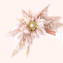 Load image into Gallery viewer, Toi Toi Arch &amp; Wall Arrangement
