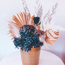 Load image into Gallery viewer, Cleopatra Pot
