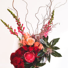 Load image into Gallery viewer, Ruby Romance Bouquet
